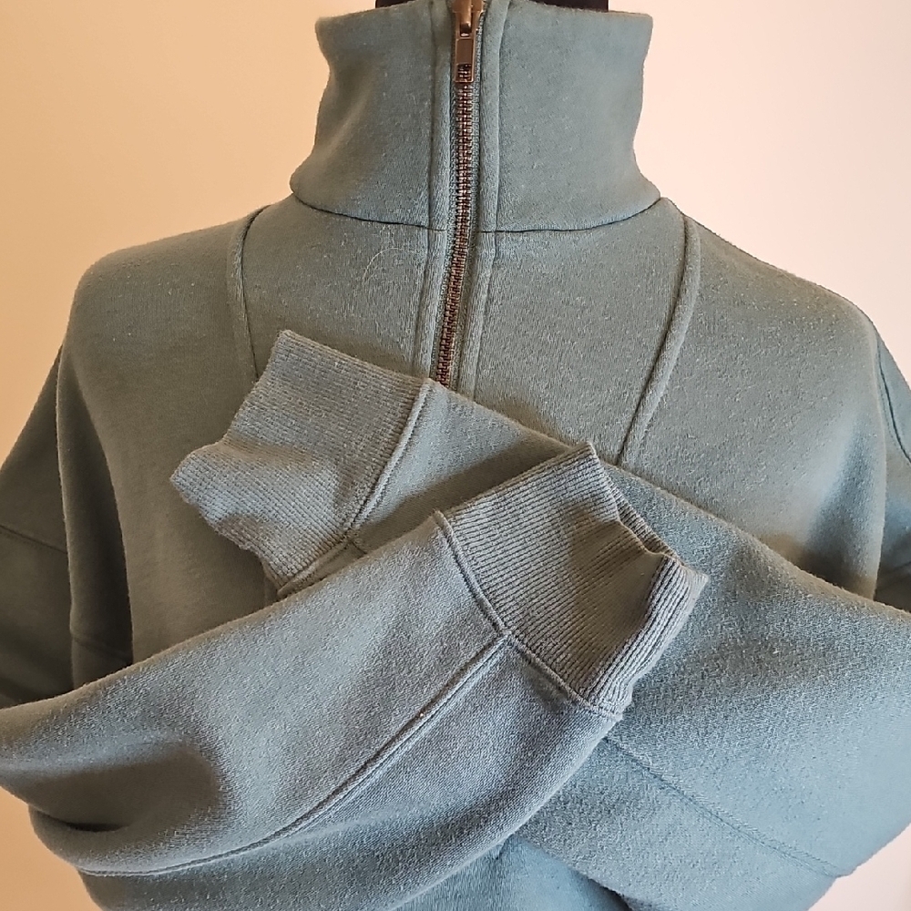 Universal Thread Women's Teal Half-Zip Sweatshirt - Picture 5 of 9